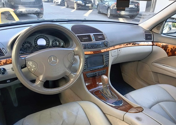 Mercedes-Benz Klasa E cena 22400 przebieg: 329000, rok produkcji 2004 z Świnoujście małe 436